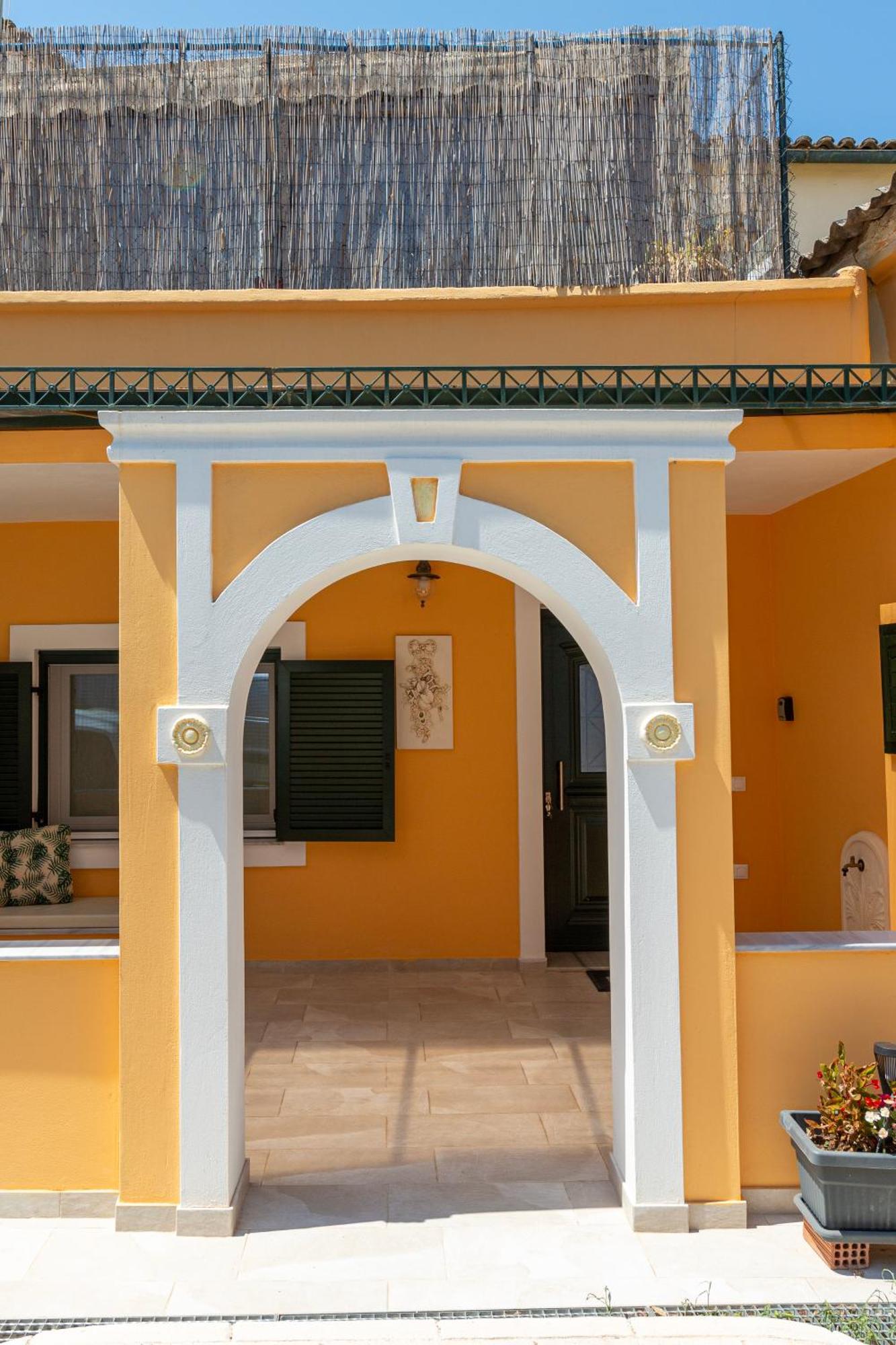 Apartamento Fiorita Ionica Achílleion Exterior foto